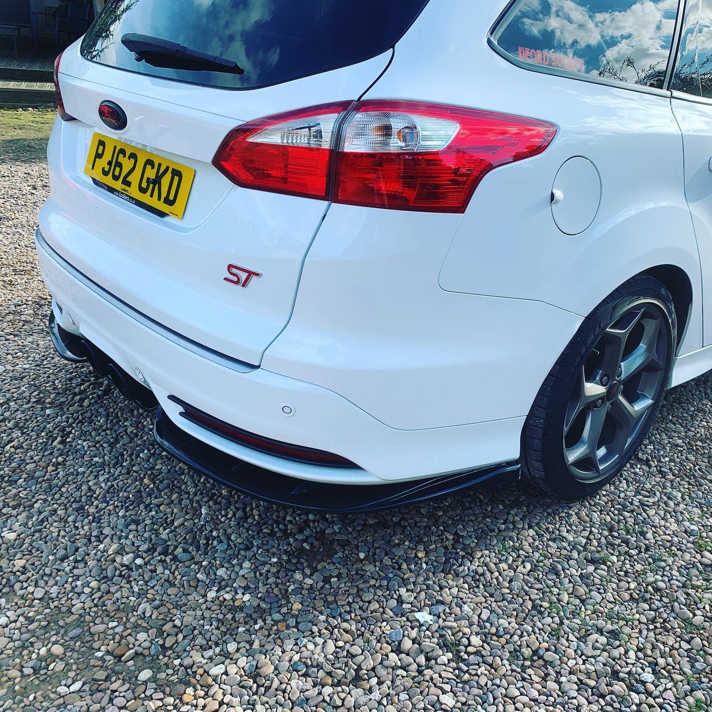 Ford Focus Mk3/3.5 eSTate Delta S-R Rear Diffuser