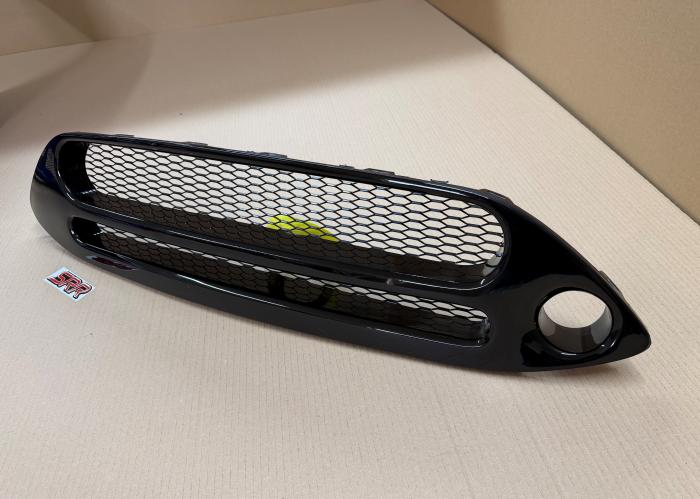 Ford Fiesta Mk7.5 ST Delta S-RR Performance Grille 4
