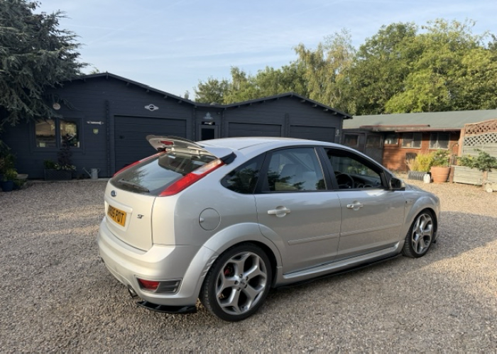Ford Focus Mk2 ST Delta S-R Rear Spats 4